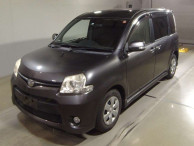 2011 Toyota Sienta