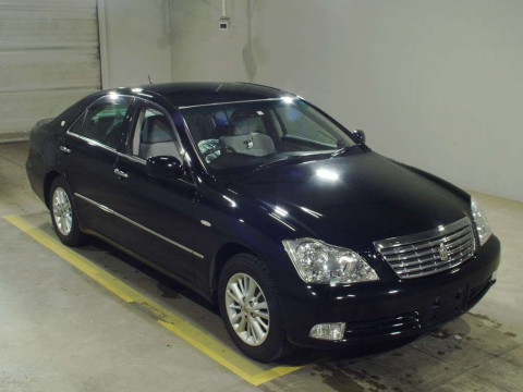 2006 Toyota Crown GRS183[2]