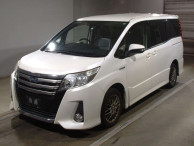 2016 Toyota Noah