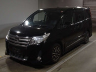 2016 Toyota Noah