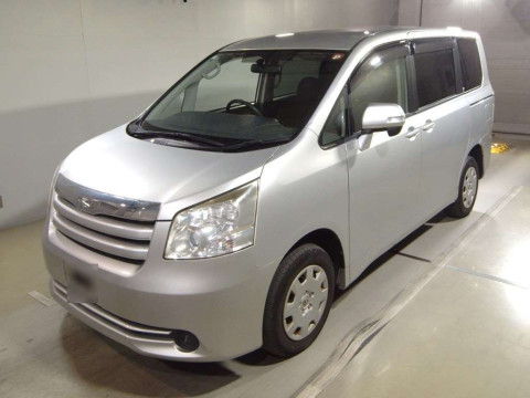 2008 Toyota Noah ZRR75G[0]