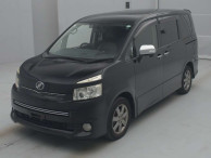 2009 Toyota Voxy