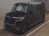 2018 Suzuki Spacia Custom