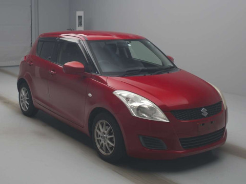 2012 Suzuki Swift ZC72S[2]