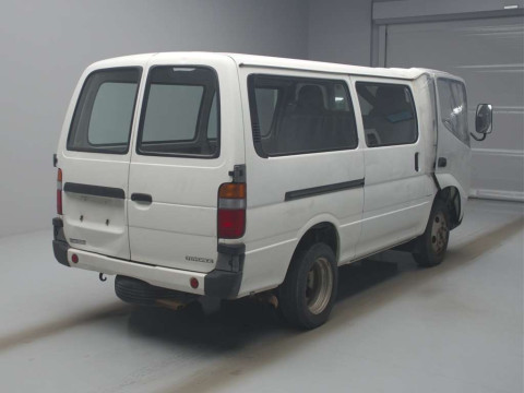 2005 Toyota Toyoace Route Van XZU306V[1]