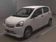 2012 Daihatsu Mira es