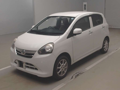 2011 Daihatsu Mira es LA300S[0]