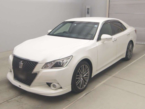 2013 Toyota Crown GRS210[0]