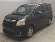 2008 Toyota Noah