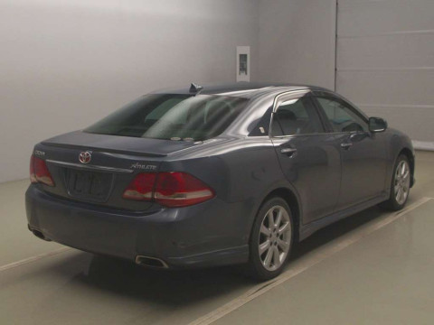 2009 Toyota Crown GRS200[1]