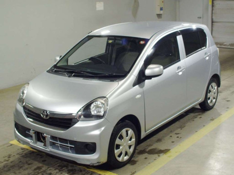 2015 Toyota Pixis Epoch LA310A[0]