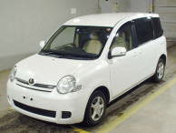 2007 Toyota Sienta