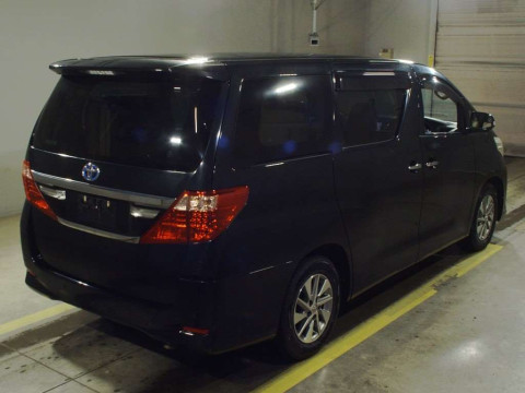 2013 Toyota Alphard Hybrid ATH20W[1]