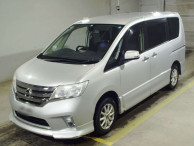 2011 Nissan Serena