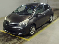 2011 Toyota Vitz