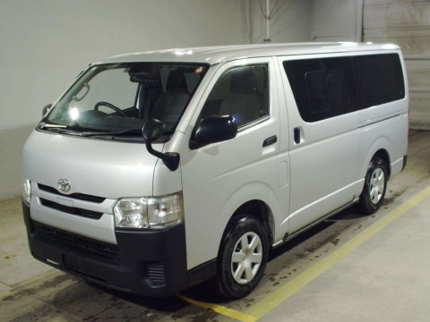 2018 Toyota Hiace Van GDH206V[0]