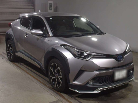 2018 Toyota C-HR ZYX10[2]