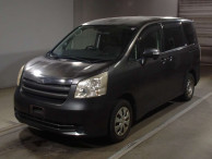 2008 Toyota Noah