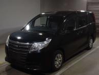 2014 Toyota Noah