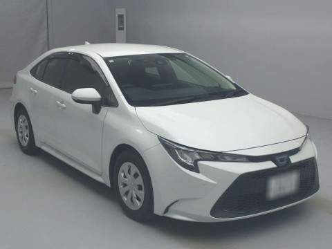 2022 Toyota Corolla Sedan ZWE211[2]