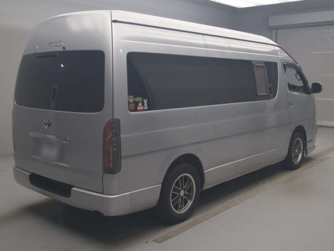 2005 Toyota Hiace Van TRH221K[1]