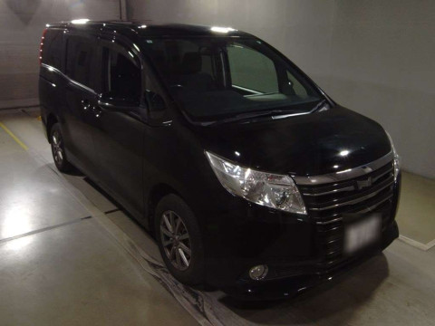 2015 Toyota Noah ZRR85G[2]