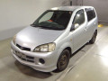 2000 Daihatsu YRV