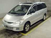 2000 Toyota Estima