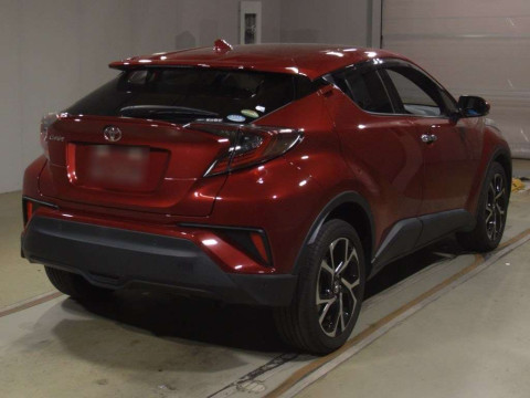 2018 Toyota C-HR NGX50[1]