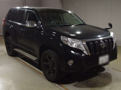 2015 Toyota Land Cruiser Prado TRJ150W[2]