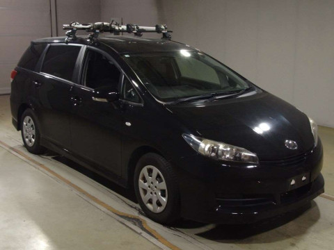 2010 Toyota Wish ZGE20G[2]