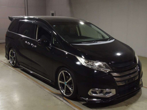 2015 Honda Odyssey RC1[2]