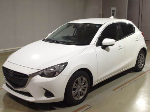 2017 Mazda Demio DJ3FS[0]