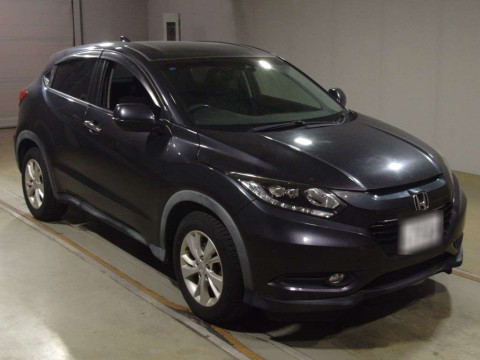 2016 Honda VEZEL RU1[2]