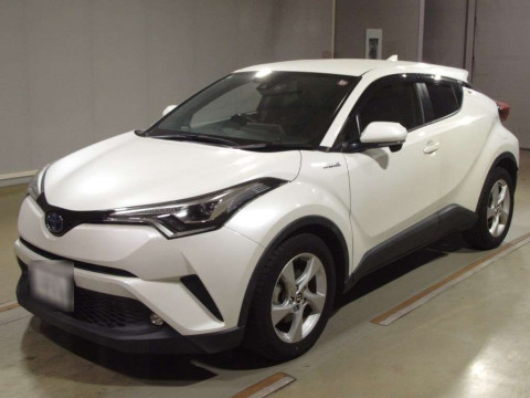 2018 Toyota C-HR ZYX10[0]