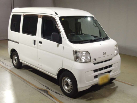 2017 Daihatsu Hijet Cargo S321V[2]