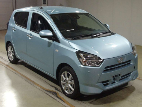 2024 Daihatsu Mira es LA350S[2]