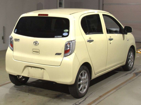 2015 Toyota Pixis Epoch LA300A[1]