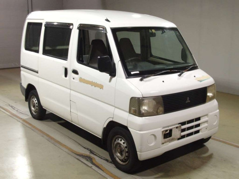 2002 Mitsubishi Minicab Van U61V[2]