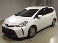 2015 Toyota Prius alpha