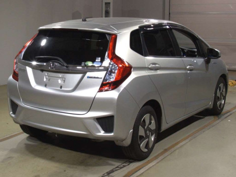 2015 Honda Fit Hybrid GP5[1]