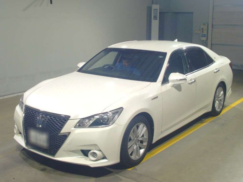 2013 Toyota Crown Hybrid AWS210[0]