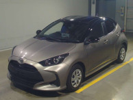 2021 Toyota YARIS