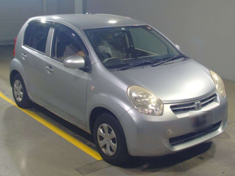 2012 Toyota Passo KGC30[2]