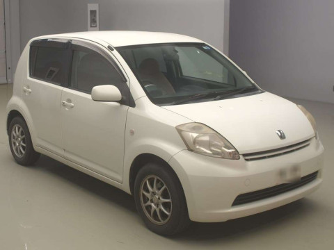 2006 Toyota Passo QNC10[2]