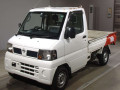 2010 Nissan Clipper Truck