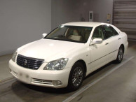 2005 Toyota Crown