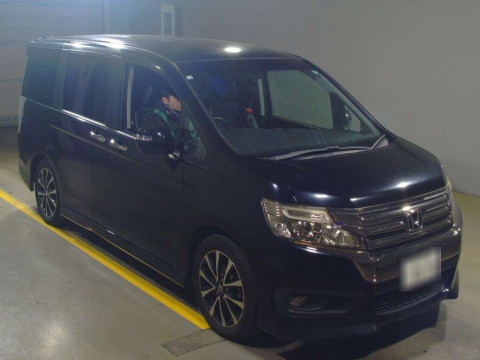 2014 Honda Step WGN Spada RK5[2]