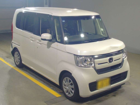 2017 Honda N-BOX JF3[2]