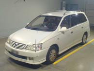 2000 Toyota Gaia